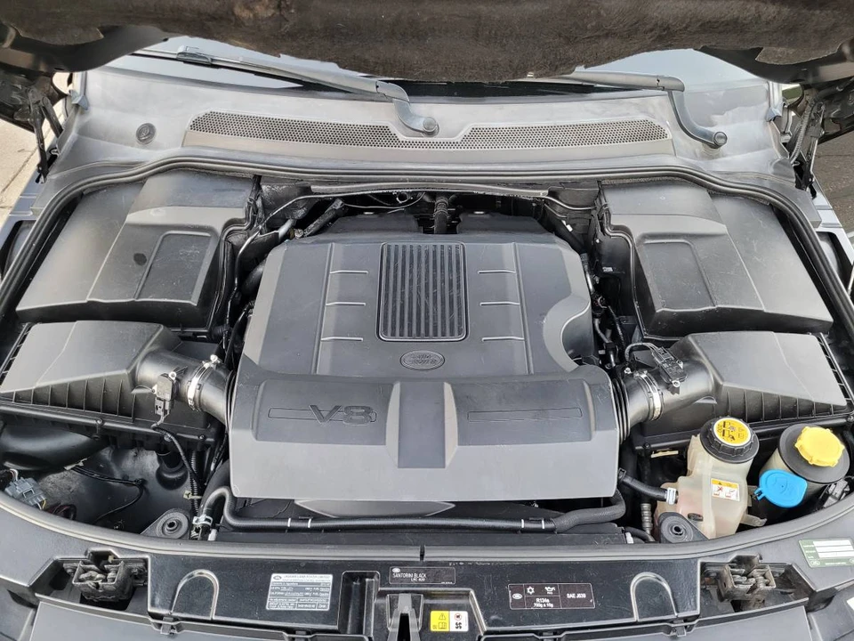 2013 Land Rover Range Rover L405 - Image 16 of 24