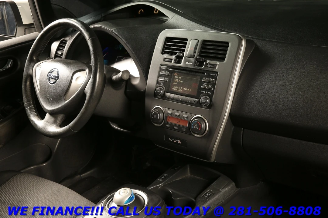2013 Nissan Leaf - Image 18 of 21
