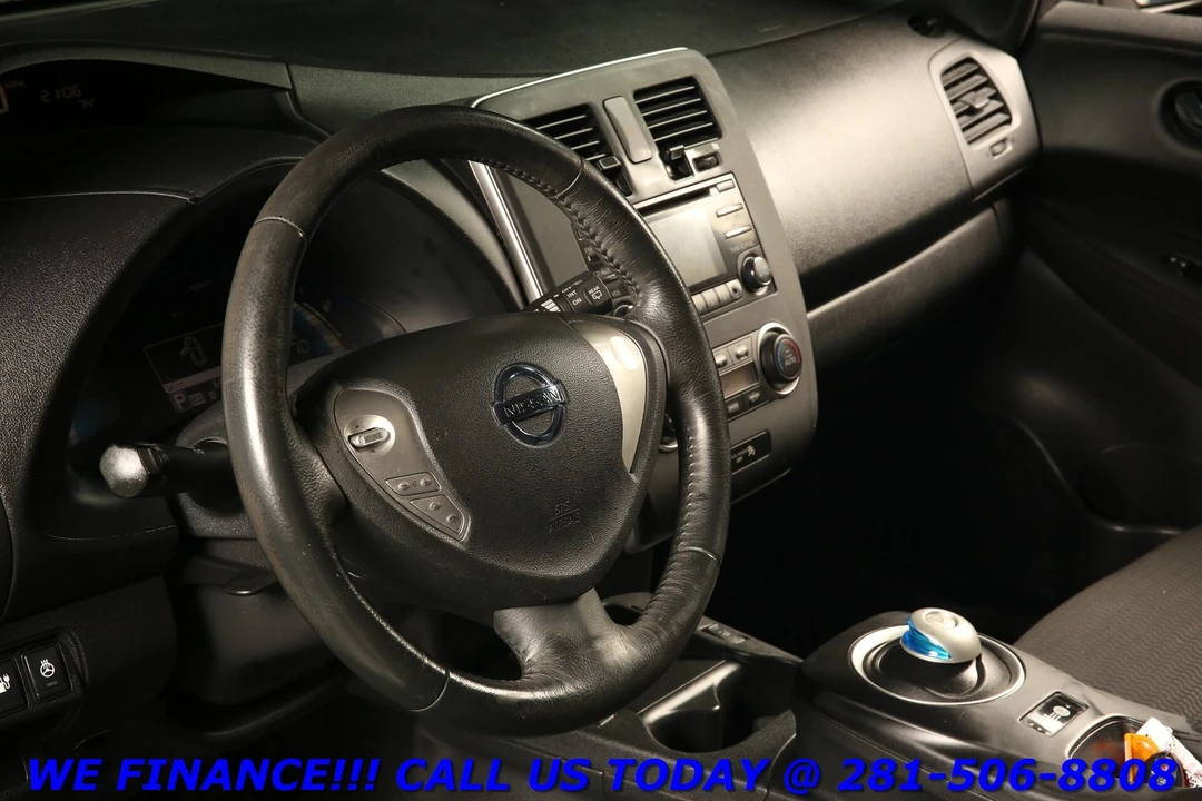2013 Nissan Leaf - Image 10 of 21