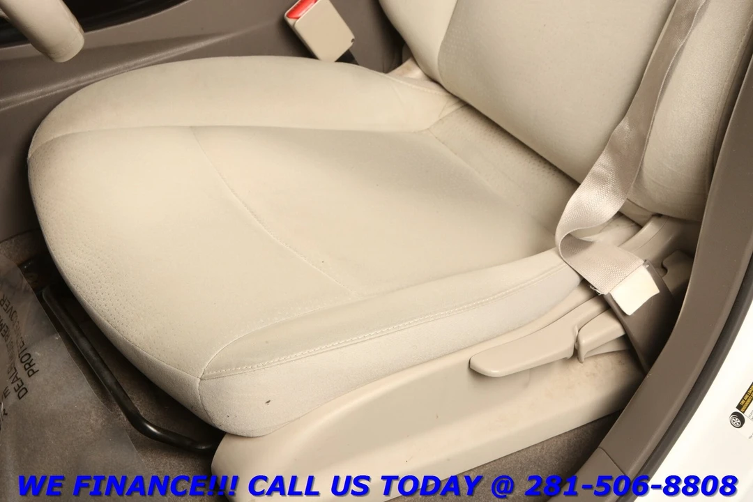 2013 Nissan Leaf - Image 12 of 21