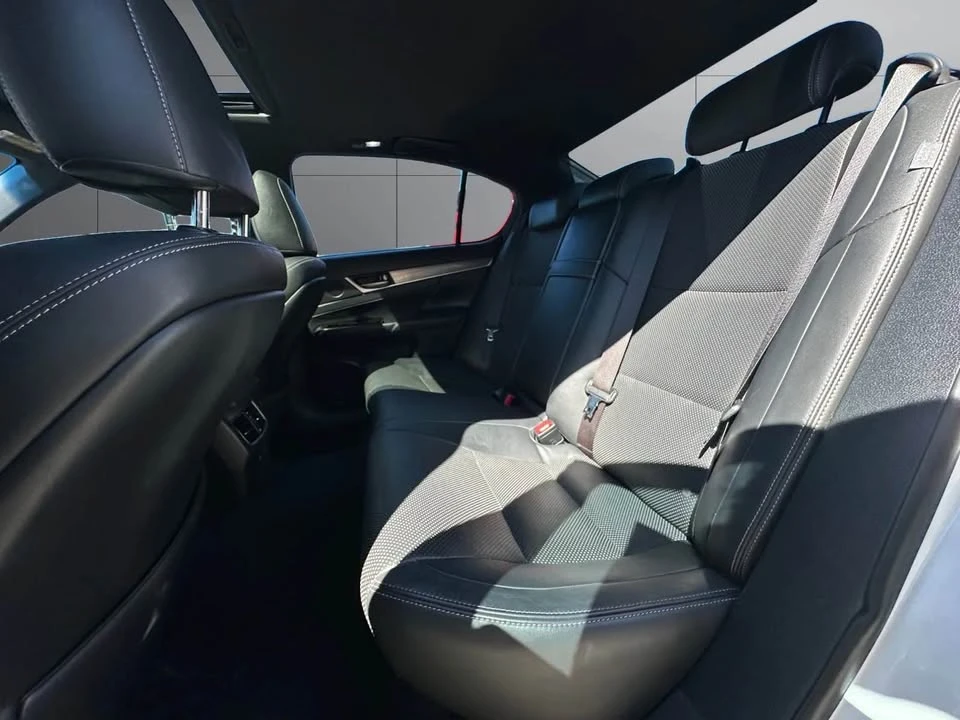2013 Lexus GS 4th Gen - Image 8 of 9