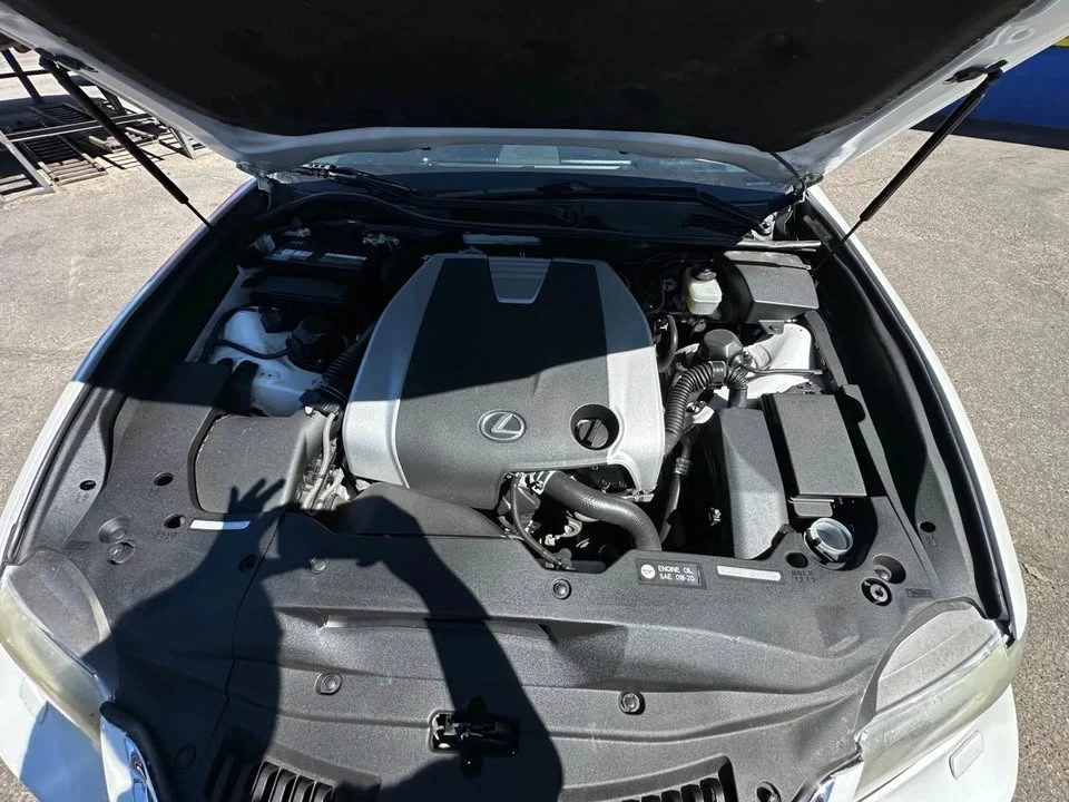 2013 Lexus GS 4th Gen - Image 9 of 9