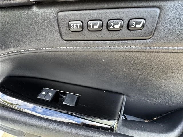 2013 Lexus GS 4th Gen - Image 24 of 31
