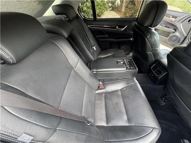 2013 Lexus GS 4th Gen - Image 29 of 31
