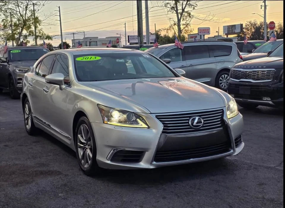 2013 Lexus LS 4th Gen - Image 6 of 7