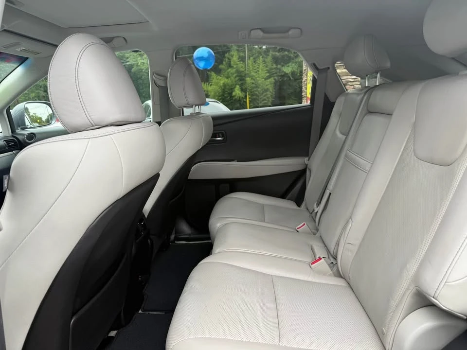 2013 Lexus RX 3rd Gen - Image 9 of 10
