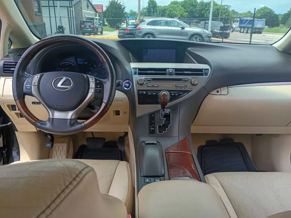 2013 Lexus RX 3rd Gen - Image 4 of 10