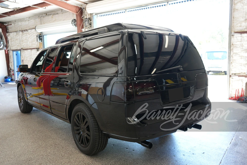 2013 Lincoln Navigator 3rd Gen - Image 2 of 5