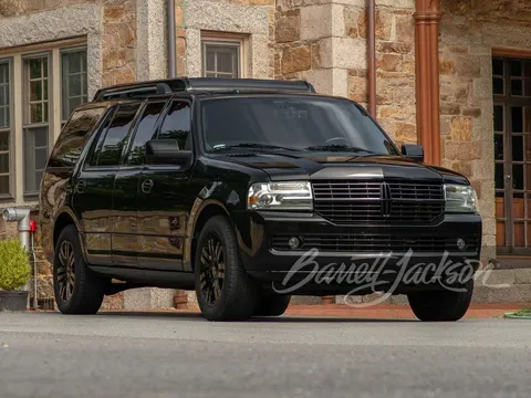 2013 Lincoln Navigator Custom Limousine