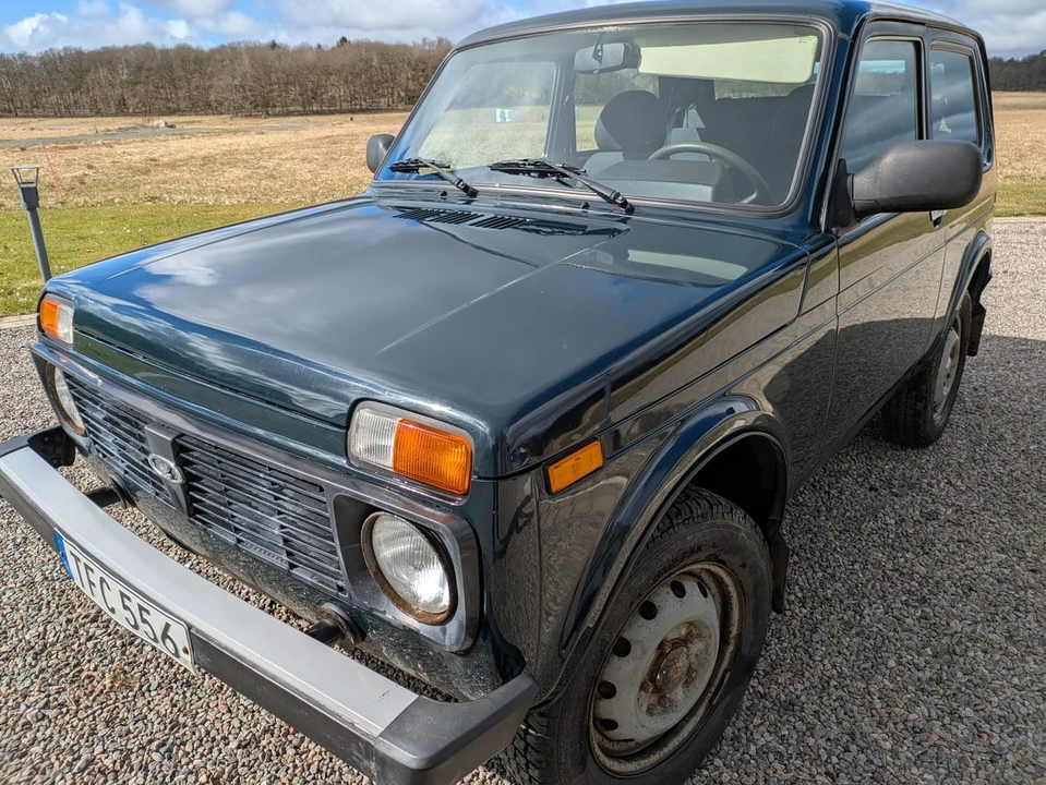 2013 Lada - Image 5 of 30