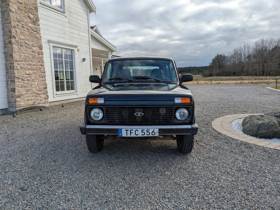 2013 Lada - Image 17 of 30