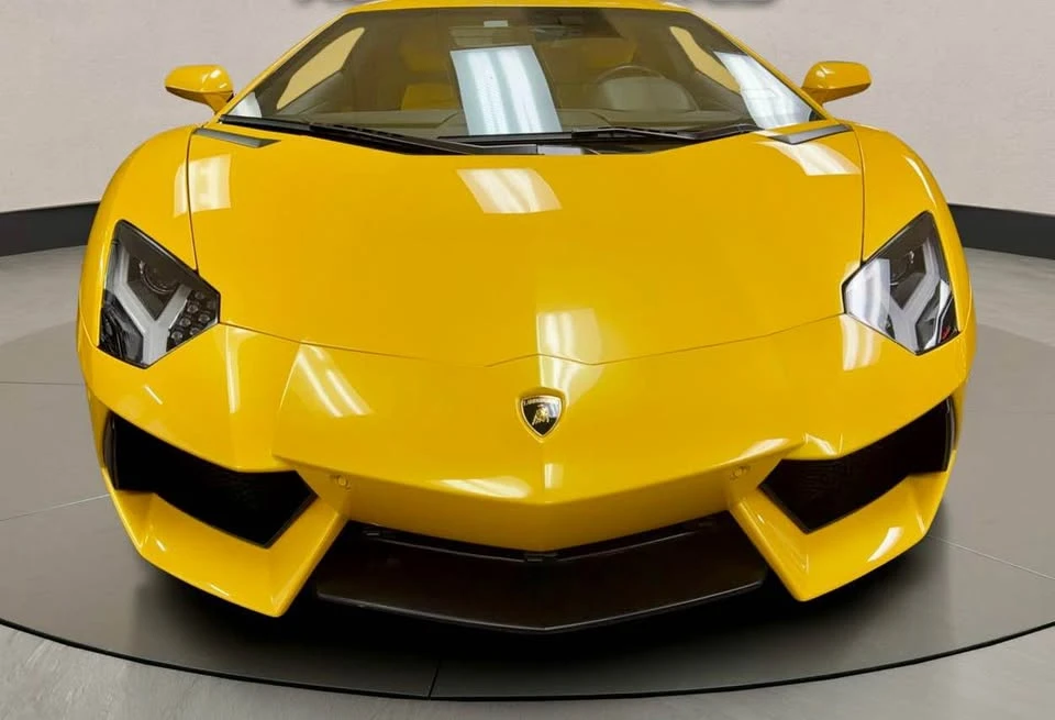 2013 Lamborghini Aventador LP700-4 - Image 5 of 11