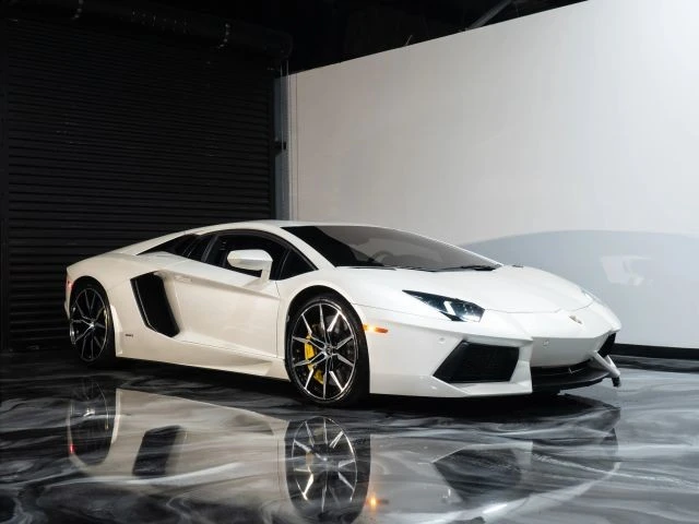 2013 Lamborghini Aventador LP700-4 - Image 5 of 21