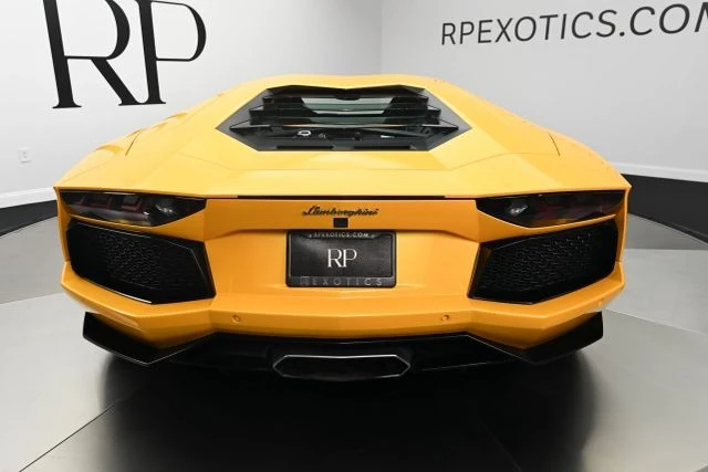 2013 Lamborghini Aventador LP700-4 - Image 15 of 26