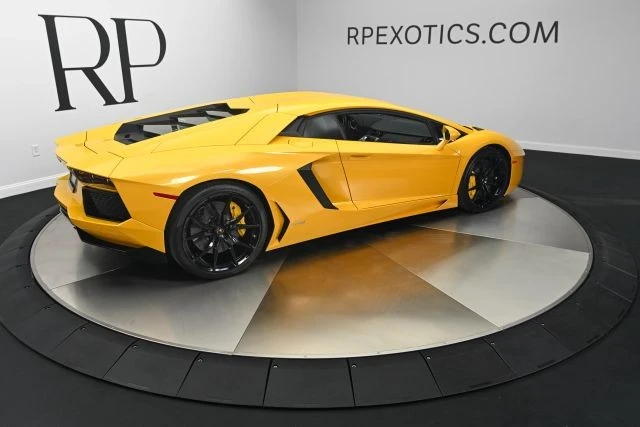 2013 Lamborghini Aventador LP700-4 - Image 10 of 26