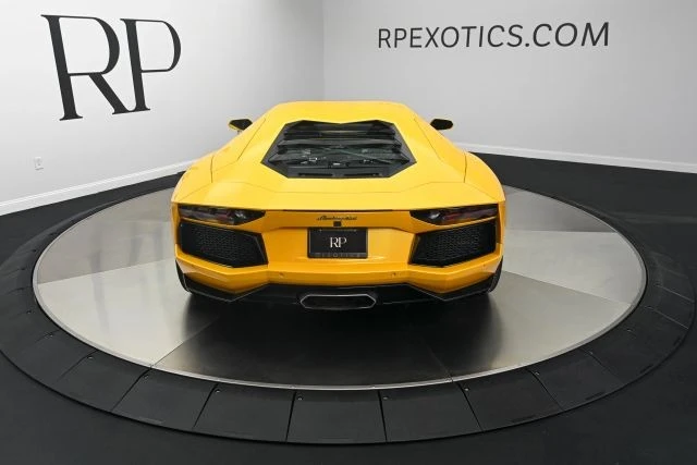2013 Lamborghini Aventador LP700-4 - Image 8 of 26