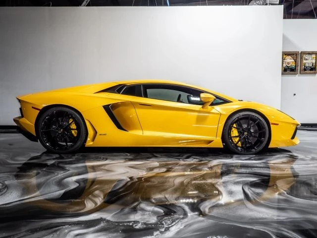 2013 Lamborghini Aventador LP700-4 - Image 7 of 21