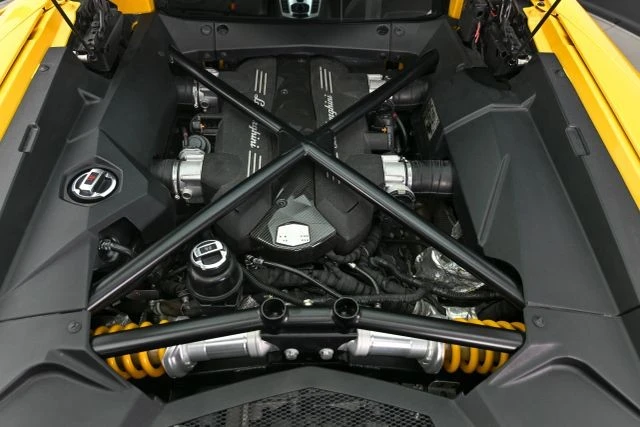 2013 Lamborghini Aventador LP700-4 - Image 22 of 26