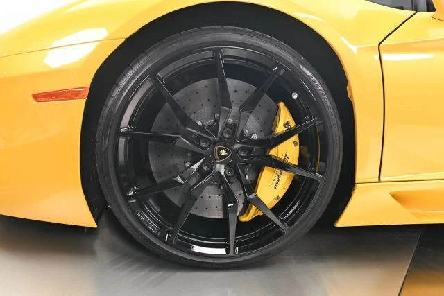 2013 Lamborghini Aventador LP700-4 - Image 4 of 26
