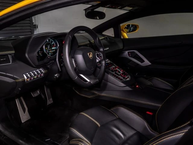 2013 Lamborghini Aventador LP700-4 - Image 21 of 21