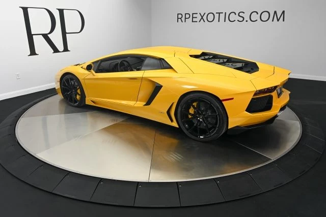2013 Lamborghini Aventador LP700-4 - Image 7 of 26
