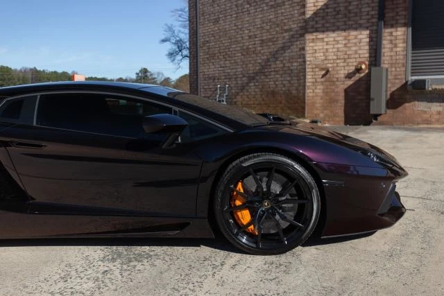 2013 Lamborghini Aventador LP700-4 - Image 8 of 21
