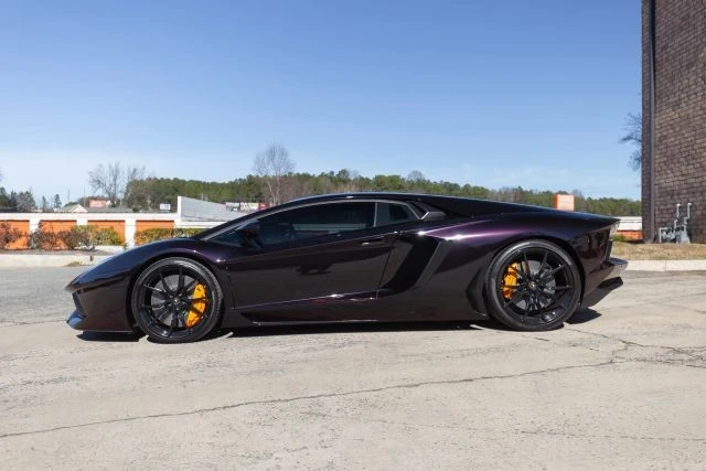 2013 Lamborghini Aventador LP700-4 - Image 10 of 21