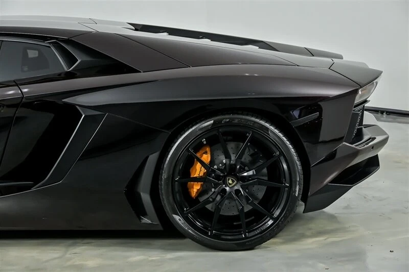 2013 Lamborghini Aventador LP700-4 - Image 9 of 21