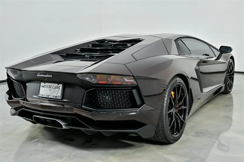 2013 Lamborghini Aventador LP700-4 - Image 12 of 21