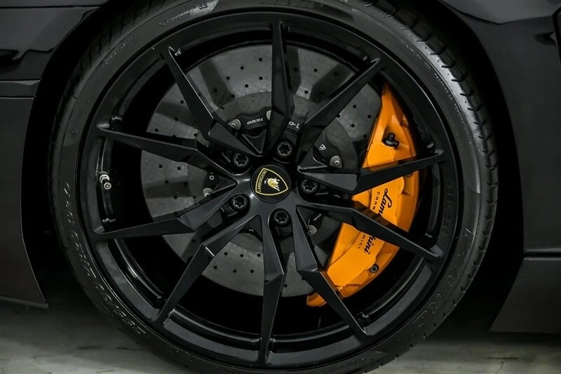 2013 Lamborghini Aventador LP700-4 - Image 19 of 21