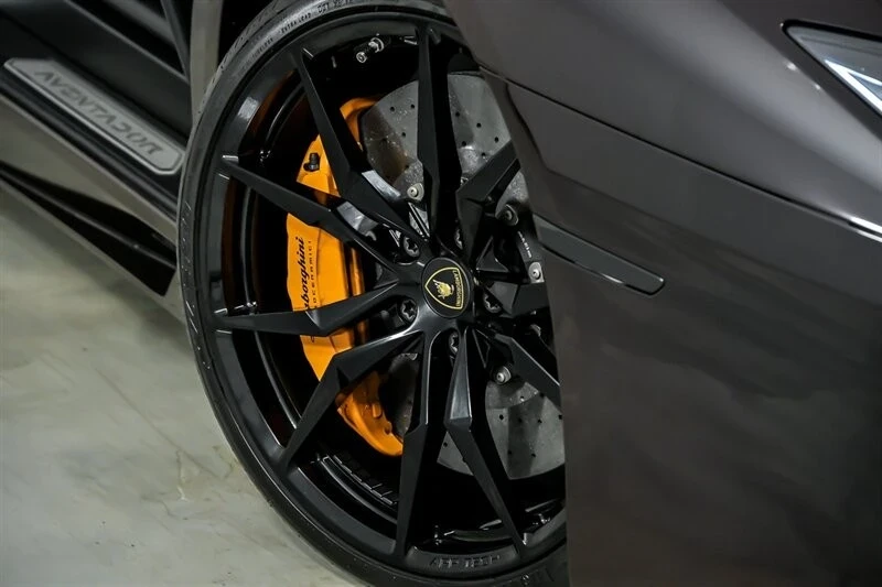 2013 Lamborghini Aventador LP700-4 - Image 4 of 21