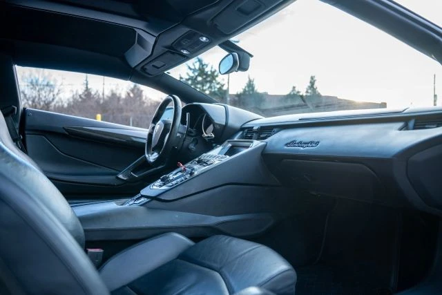 2013 Lamborghini Aventador LP700-4 - Image 18 of 21