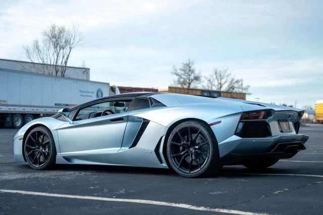2013 Lamborghini Aventador LP700-4 - Image 12 of 21