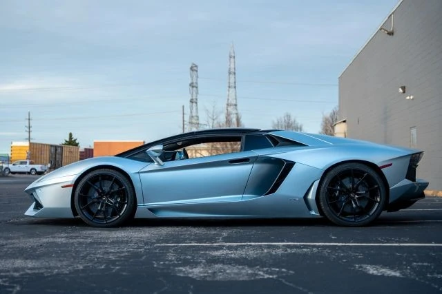 2013 Lamborghini Aventador LP700-4 - Image 13 of 21