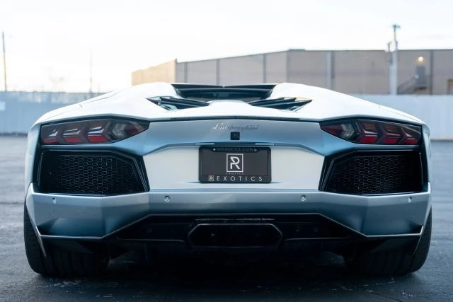 2013 Lamborghini Aventador LP700-4 - Image 15 of 21
