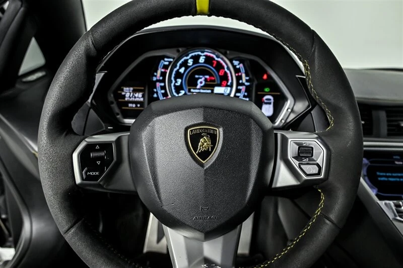 2013 Lamborghini Aventador LP700-4 - Image 25 of 31