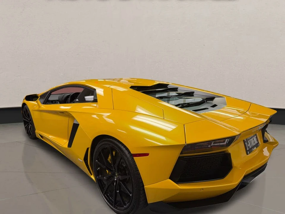 2013 Lamborghini Aventador LP700-4 - Image 3 of 12