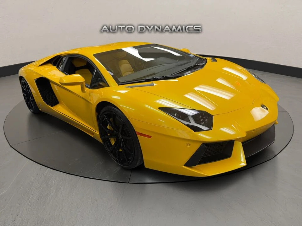 2013 Lamborghini Aventador LP700-4 - Image 4 of 12
