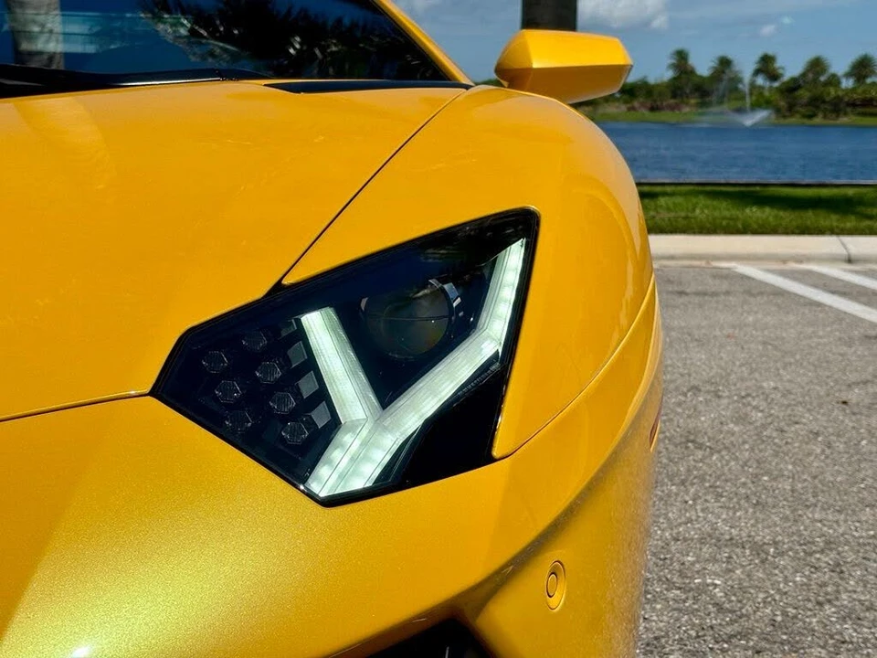 2013 Lamborghini Aventador LP700-4 - Image 24 of 28