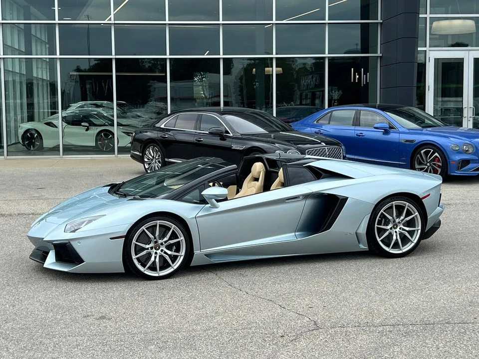 2013 Lamborghini Aventador LP700-4 - Image 9 of 31