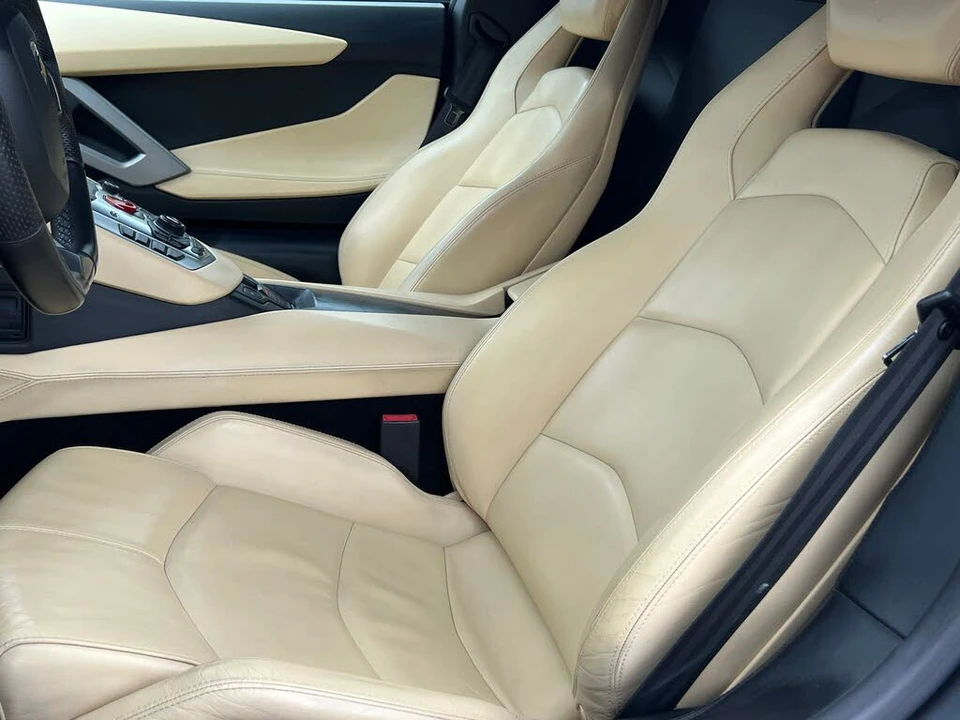 2013 Lamborghini Aventador LP700-4 - Image 4 of 31