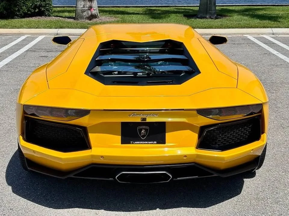 2013 Lamborghini Aventador LP700-4 - Image 4 of 8