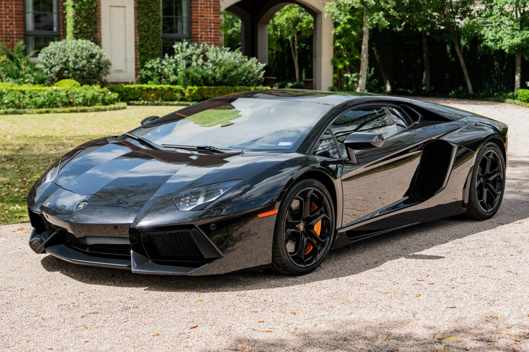 2013 Lamborghini Aventador LP700-4 - Image 1 of 31