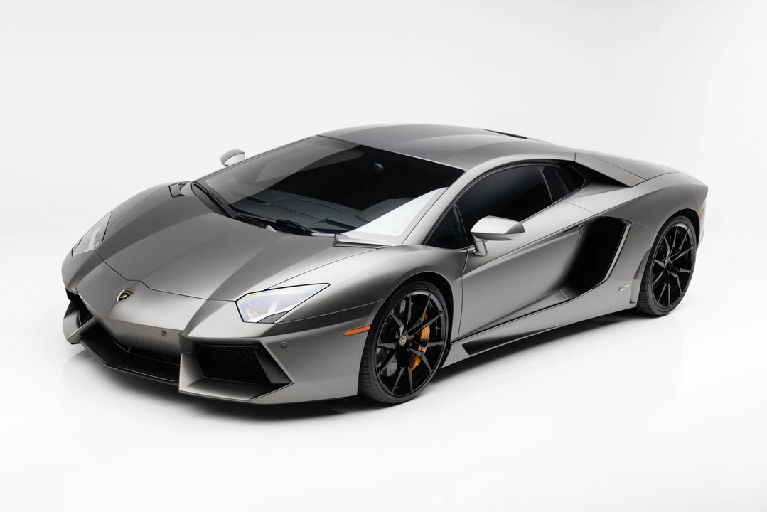 2013 Lamborghini Aventador LP700-4 - Image 5 of 31