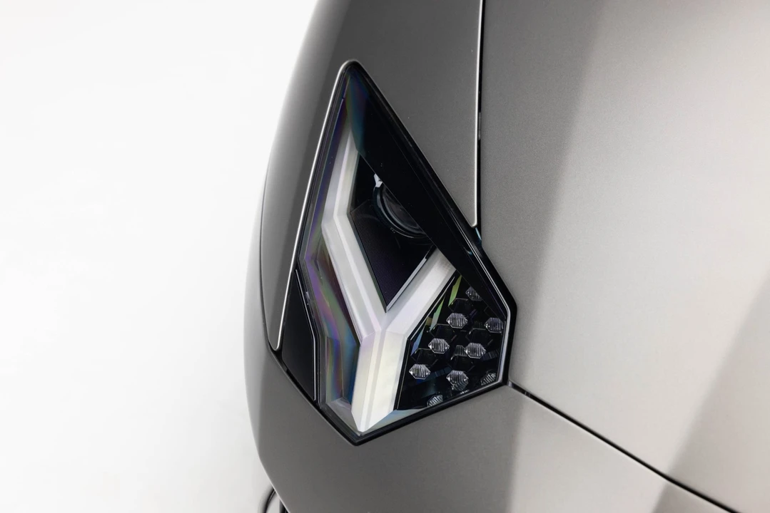 2013 Lamborghini Aventador LP700-4 - Image 17 of 31