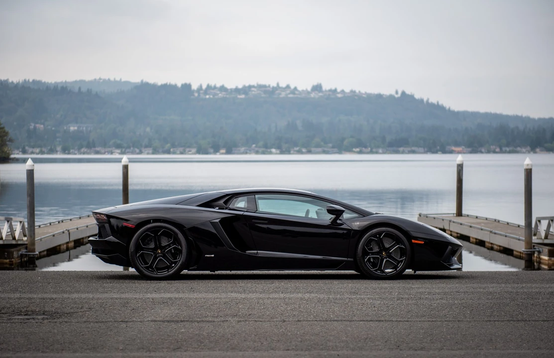 2013 Lamborghini Aventador LP700-4 - Image 11 of 31