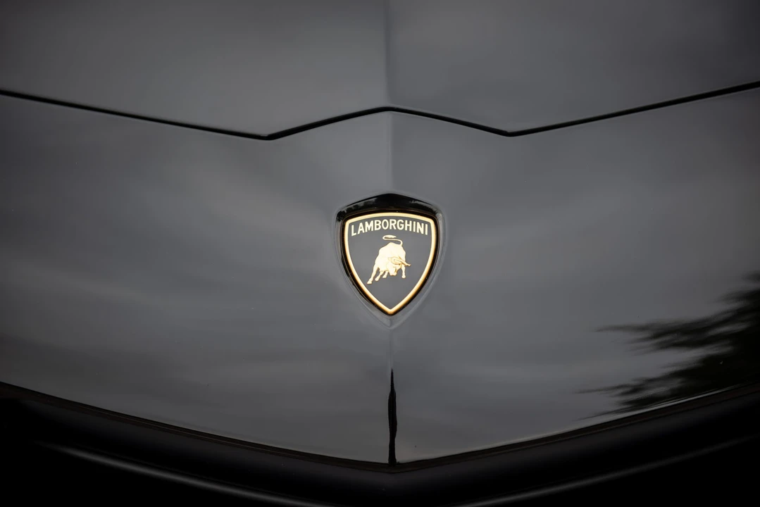 2013 Lamborghini Aventador LP700-4 - Image 31 of 31