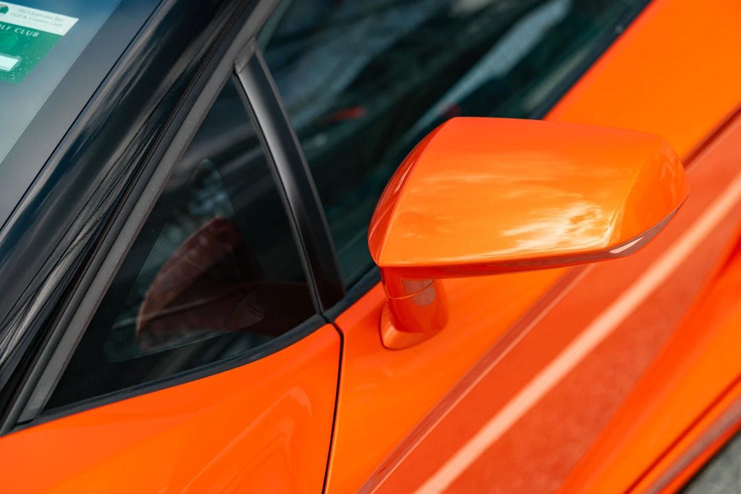 2013 Lamborghini Aventador LP700-4 Roadster - Image 14 of 31