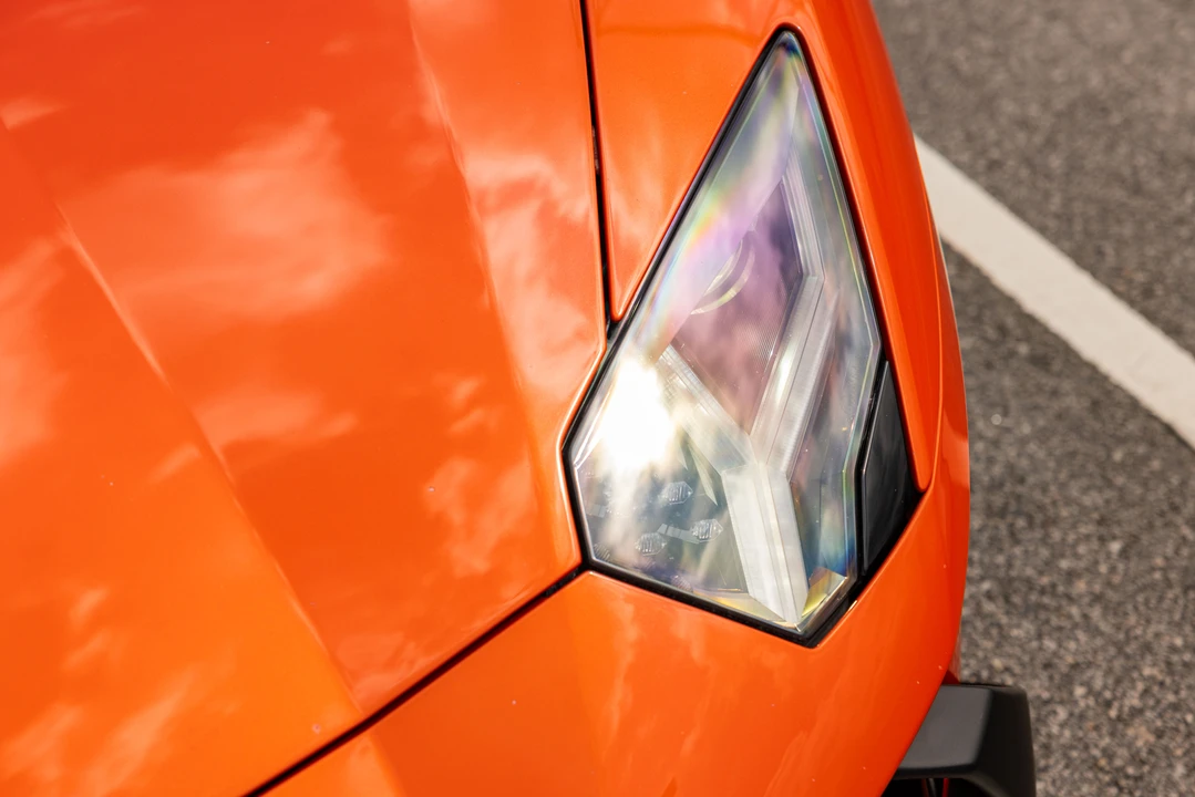 2013 Lamborghini Aventador LP700-4 Roadster - Image 23 of 31