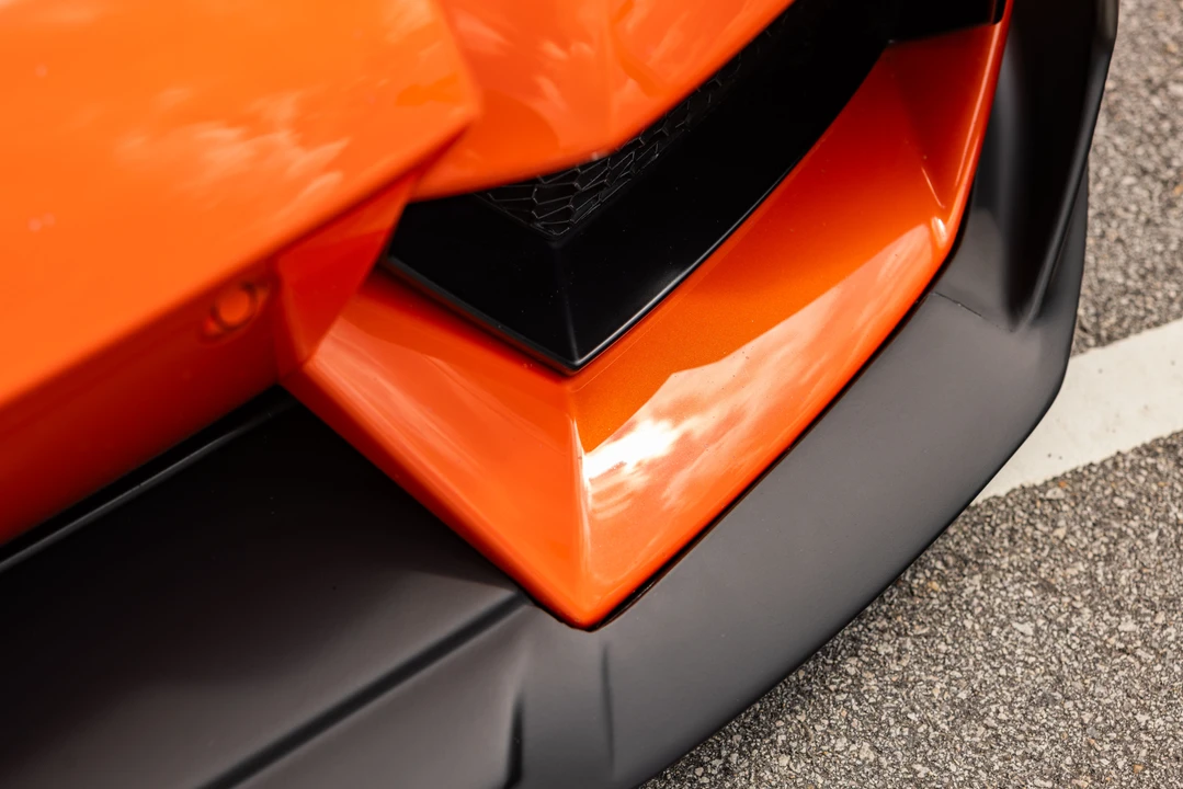 2013 Lamborghini Aventador LP700-4 Roadster - Image 27 of 31